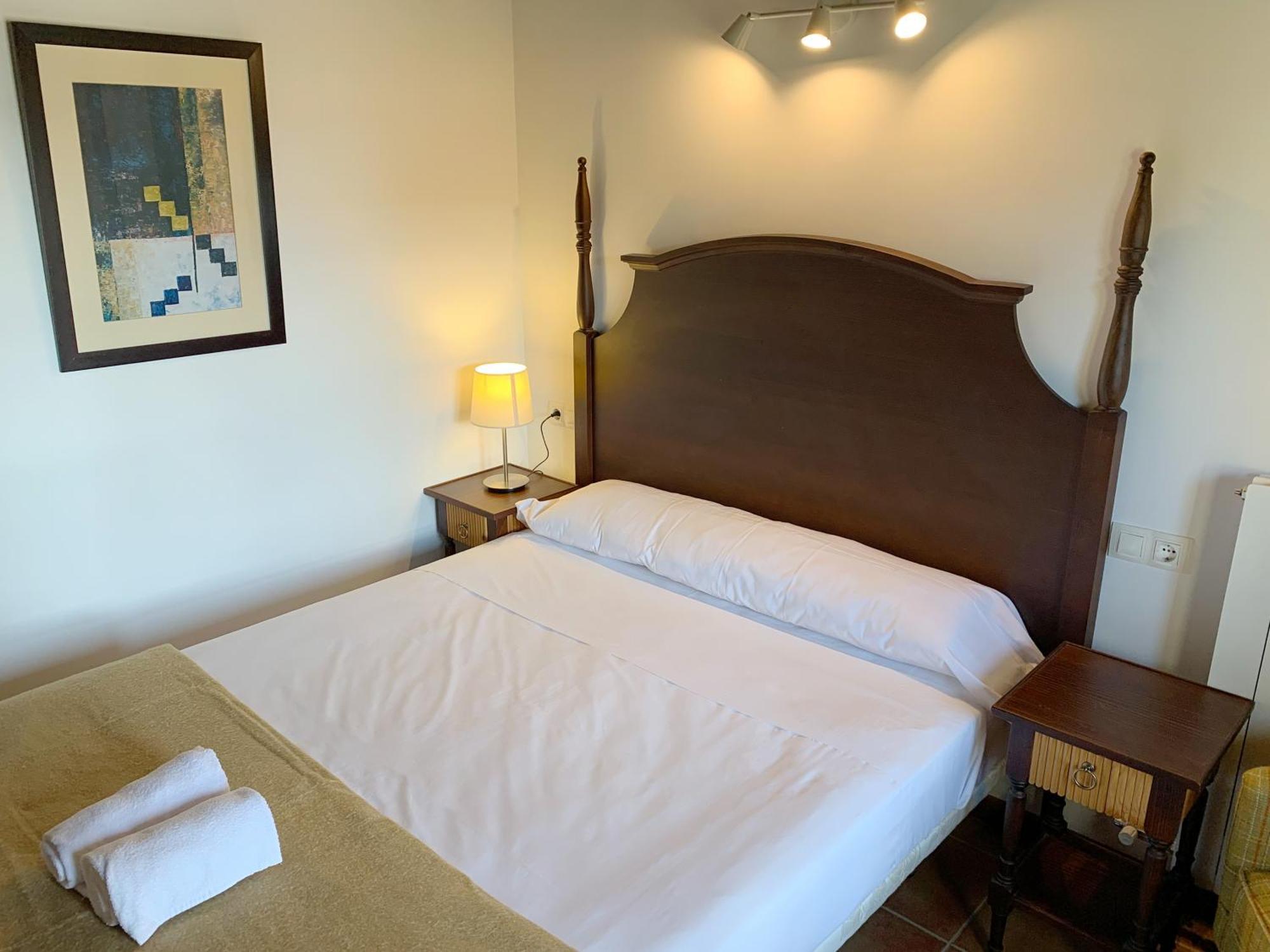Apartamentos Jaca Mirador De Badaguas 3000 מראה חיצוני תמונה